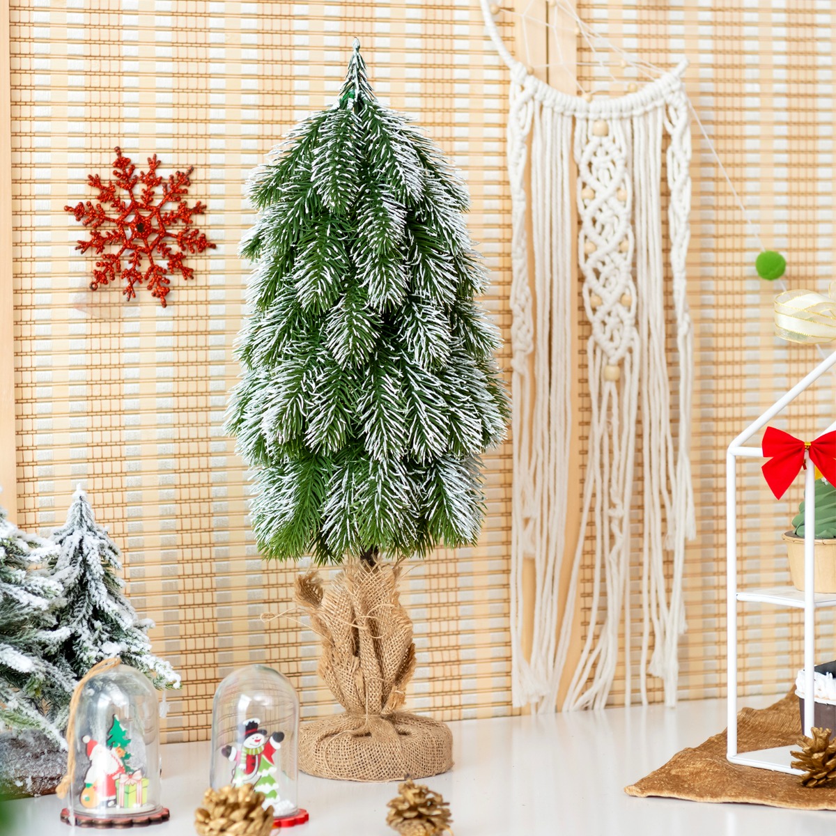 49cm Kunstmatige Tafelblad Kerstboom met Sneeuw Nieuwe PE Miniatuur Kerstboom Groen + Wit
