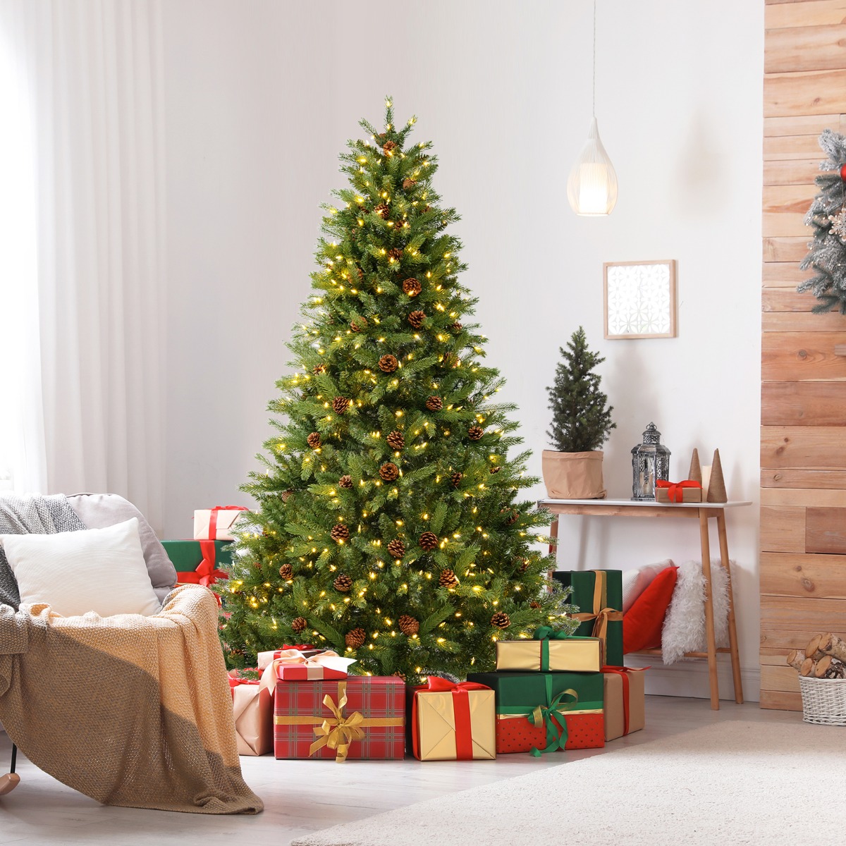 Kunstkerstboom van 180 cm Kerstboom met 944 Takken 74 Dennenappels en 470 LED-Verlichting met 3 Dyna