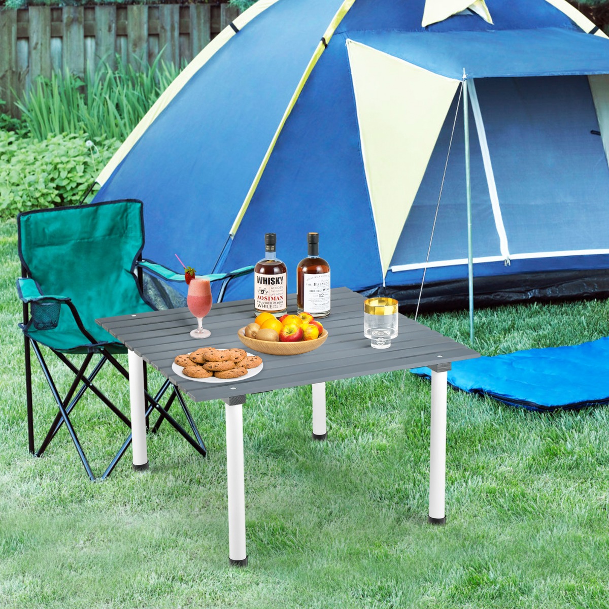 Costway Opvouwbare Campingtafel met Oprolbaar Blad Draagbare Picknicktafel van Dennenhout met Draagtas 69 x 69 x 42 cm Grijs